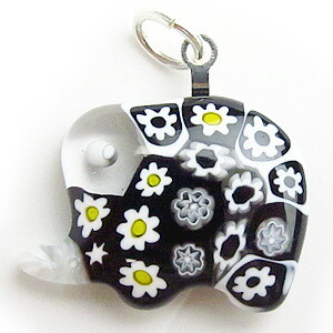 ヴェネチアングラス ペンダントトップ アニマル ゾウ ホワイト×ブラック   エルコレ・モレッティ（ストラップ付）