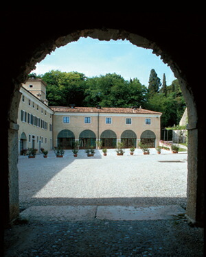 セレーゴ アリギエーリ伯爵の邸宅