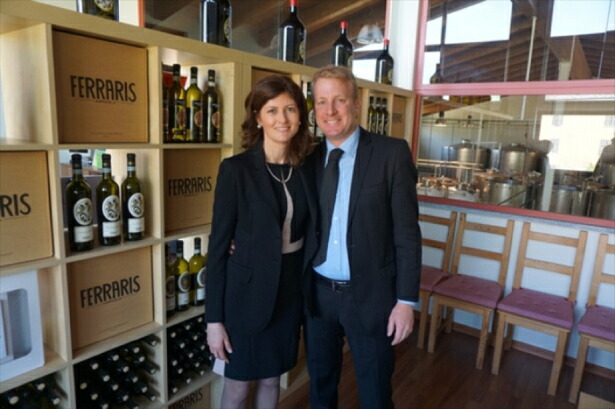 ルカフェラリス