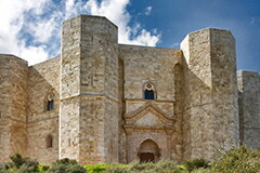 カステルデルモンテ