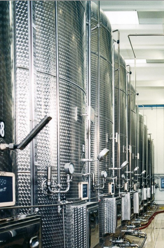 ピローヴァノタンク