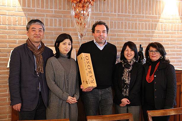 ワイナリーでジョルジョチェッケット氏と