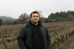 アポストロス氏