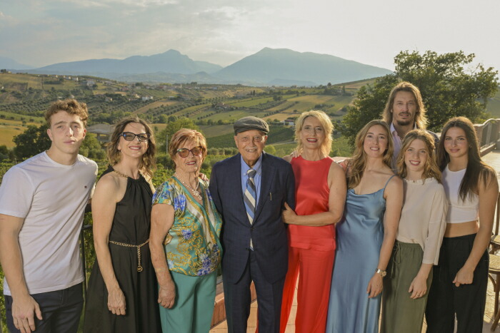 エミディオペペ ファミリー